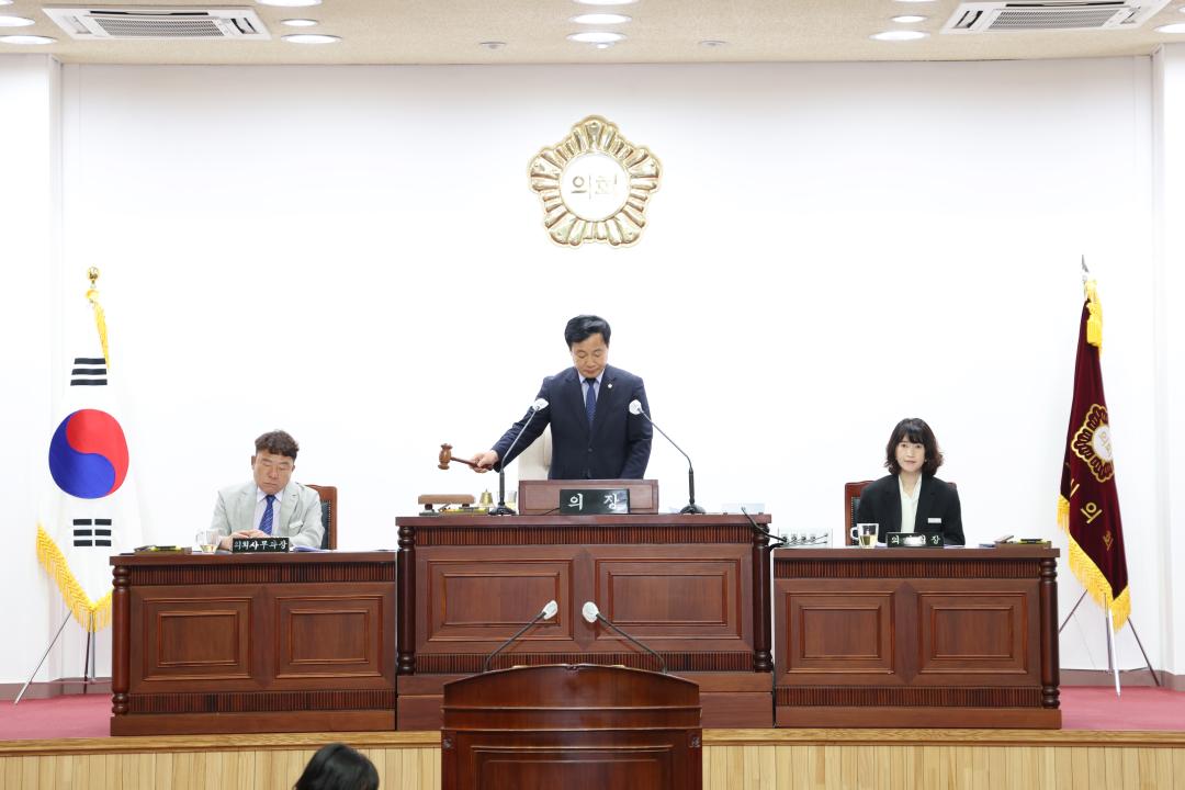 '제282회 군포시의회 제1차 정례회 제1차 본회의' 게시글의 사진(8) '104A7325.jpg'