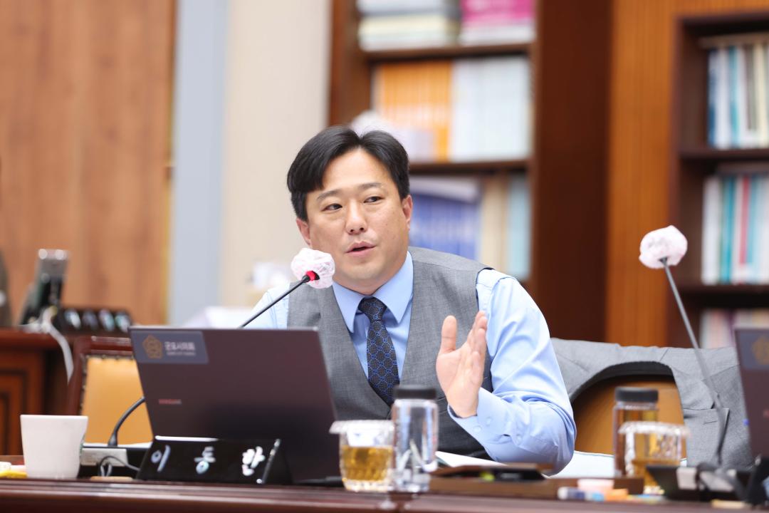 '제282회 군포시의회 제1차 정례회 행정사무감사특별위원회' 게시글의 사진(13) '104A8545.jpg'