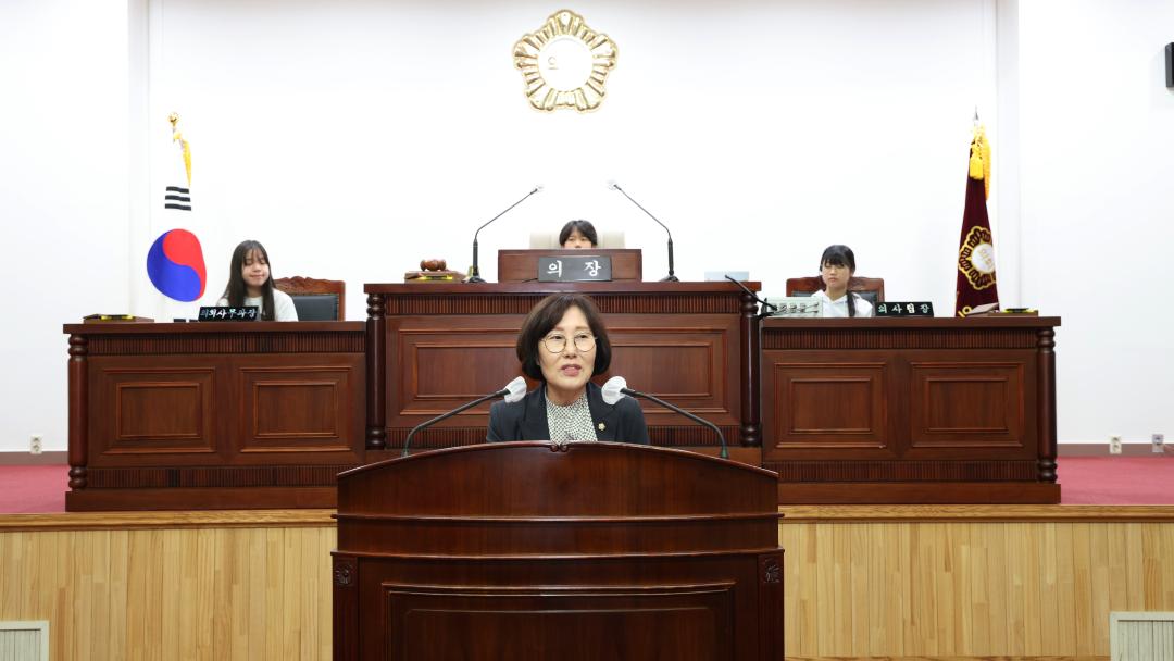 '2024 청소년 모의의회 (당동초 6-2반)' 게시글의 사진(25) '104A0232.JPG'