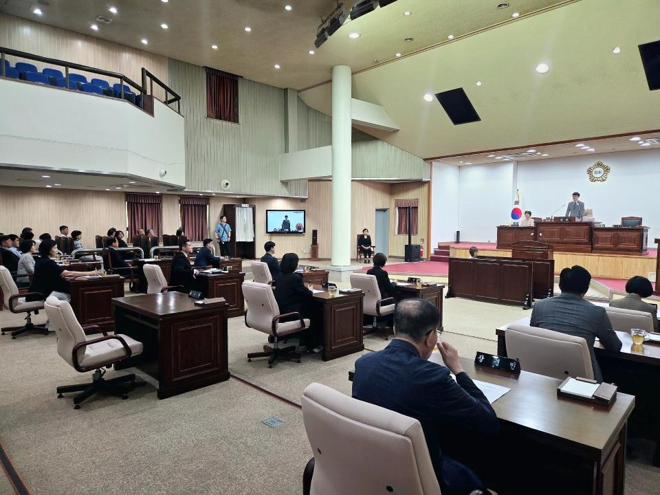'군포시의회, 의정·기관 운영체계 정비' 게시글의 사진(1) '군포시의회 제288회 임시회 제1차 본회의(20260728).jpg'