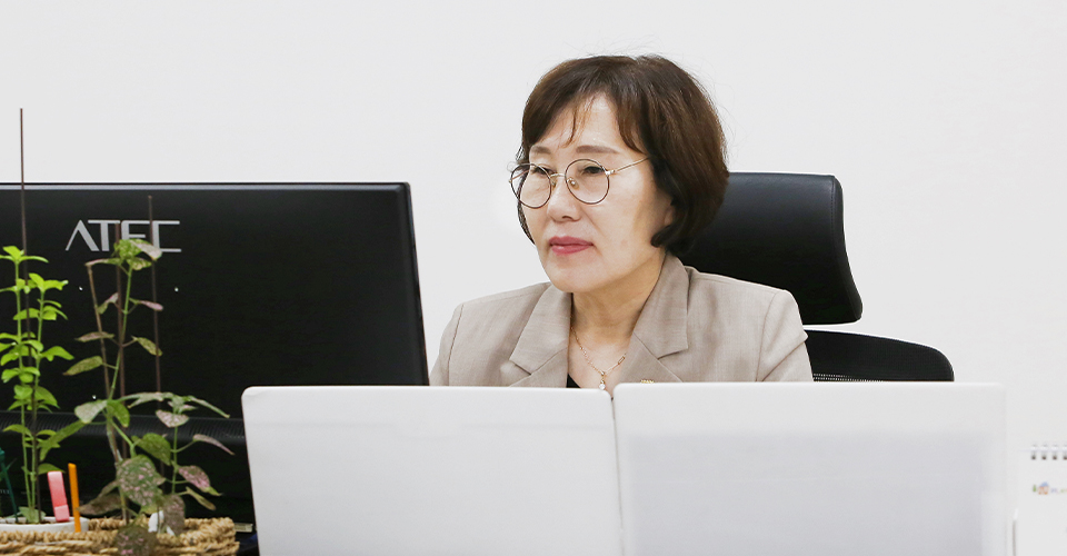 군포시의회 신금자 부의장 사진