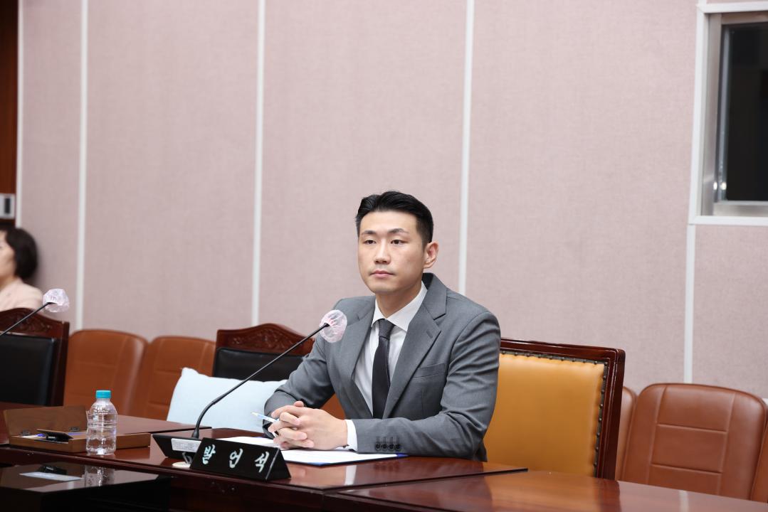 '제283회 군포시의회 임시회 제1차 산업건설위원회' 게시글의 사진(7) '104A0167.JPG'