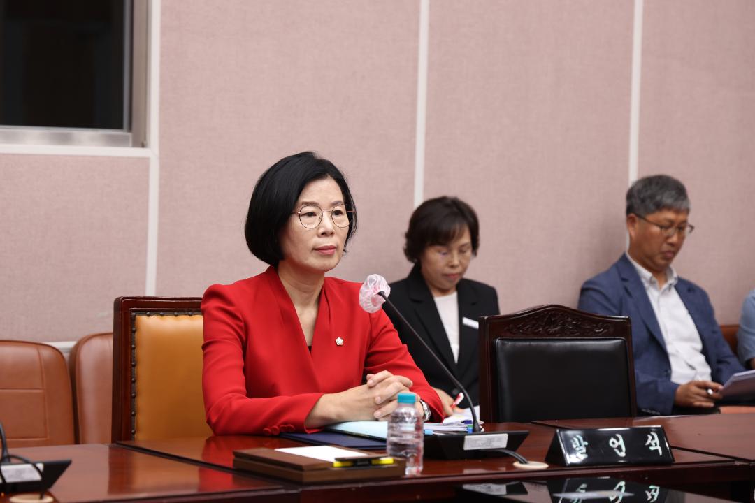 '제283회 군포시의회 임시회 제1차 산업건설위원회' 게시글의 사진(20) '104A0361.jpg'