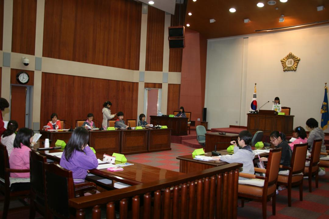 '모의 의회' 게시글의 사진(3) 'IMG_4629.JPG'