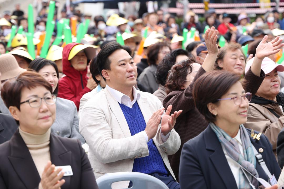 군포시늘푸른노인복지관 개관 10주년 기념행사 <군포실버가요제>